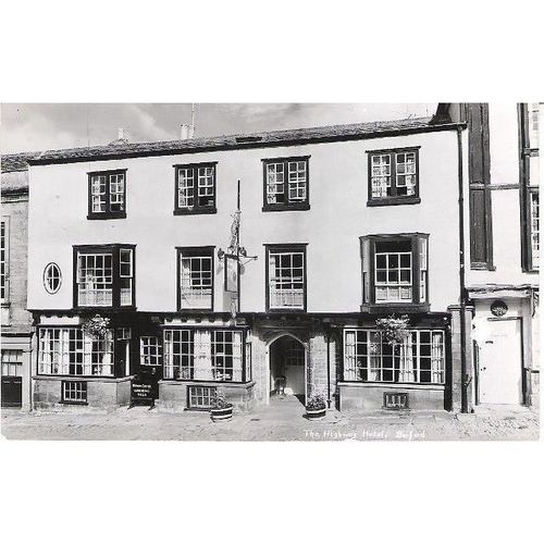 Burford, Oxfordshire - The Highway Hotel - local real photo postcard