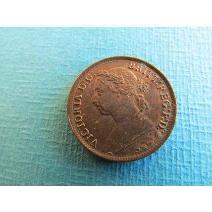 1884 QUEEN VICTORIA FARTHING. (uebid)