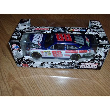Dale Earnhardt Jr National Guard 1:24 Scale Nascar Race Car 2010 Impala