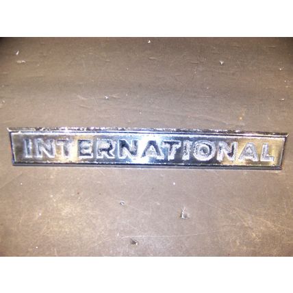 1973 74 75 INTERNATIONAL EMBLEM OEM #2754244-R1