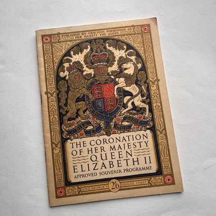 Vintage THE CORONATION HER MAJESTY QUEEN ELIZABETH II SOUVENIR PROGRAMME ExCon