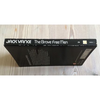 The Brave Free Men (1975) Jack Vance - Dardane Book 2 - Paperback Novel