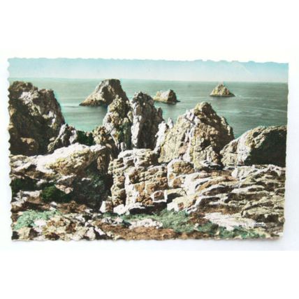 1960 postcard Camaret Sur Mer