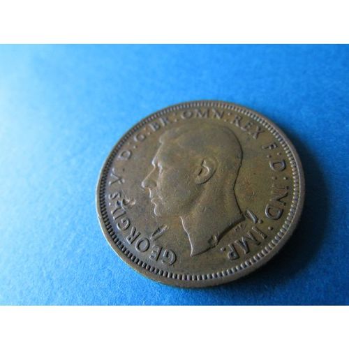 1943 GEORGE VI HALFPENNY - COIN -2. AAY