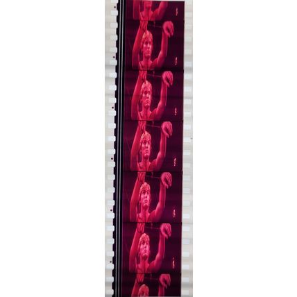 Pk GEB - W - MIX - A 010j . 1 STRIP OF 5 - 35MM FILM CELLS. ( FLASH GORDON )