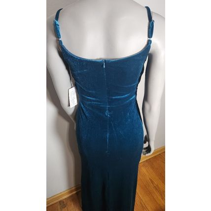 Sexy Beautiful Dress Women's Emerald Green Velvet V Neck Party Formal NWT
