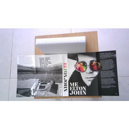 ME. Elton John (Hardback) Macmillan (2019)