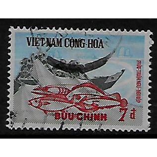 VIETNAM 1972 FISHING INDUSTRY 7p FISHERMEN HAULING NET SG S398 FINE USED