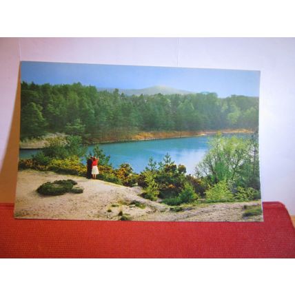 THE BLUE POOL, nr. WAREHAM, DORSET unused postcard dated 1968 =