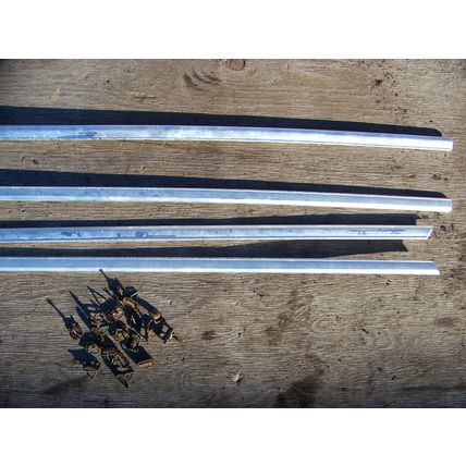 1977 CHRYSLER NEWPORT 4D SEDAN DOOR WINDOW GLASS EDGE TRIM & CLIPS OEM