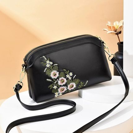 New Soft Leather Shoulder Bag Black