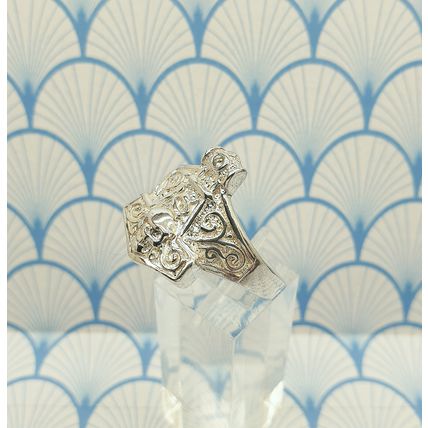 Mens Big and Chunky 925 Solid Sterling Silver Viking Themed Skull Biker Ring