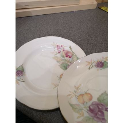 Duchess Side/Tea Plate and saucer fruit