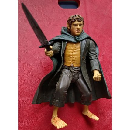 TOYBIZ LOTR "MERRY HOBBIT WITH SWORD ETC " 2001 UK FREEPOST
