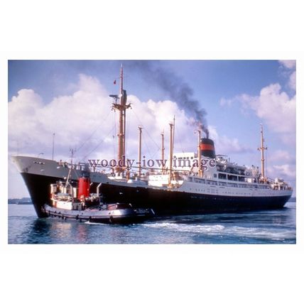 SL0661 - Dutch Cargo Ship - Prins Der Nederlanden under steam - photograph 6x4