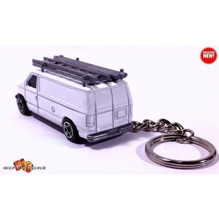 HTF KEYCHAIN WHITE FORD ECONOLINE VAN HANDYMAN REPAIR E-SERIES NICE GIFT