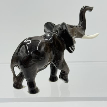 Vintage Hagen Renaker Elephant Porcelain Painted Figurine Miniature 2.5”