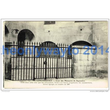 LA CONCIERGERIE, COUR DE MASSACRES DE SEPTEMBRE, PARIS, FRANCE, 1910/20s?