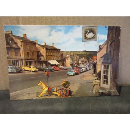 HIGH STREET, BURFORD, OXFORDSHIRE unused vintage postcard by J. Salmon Ltd (a) =
