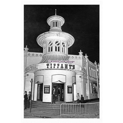 pu1824 - Sheffield - Tiffany's as a Disco, on London Road in 1977 - print 6x4