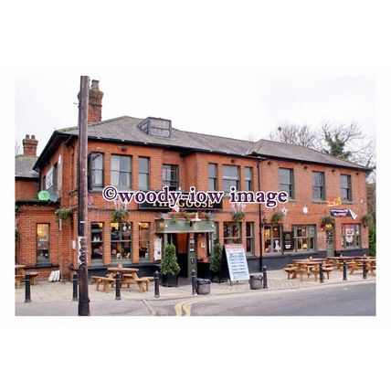 pu0431 - The Goose Pub , Bracknell , Berkshire - print 6x4