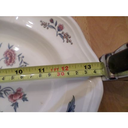 Wedgwood of Etruria & Barlaston - Williamsburg - "Potpourri" - 34.5cm Platter