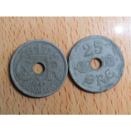 Denmark 1944 25 Ore Coin