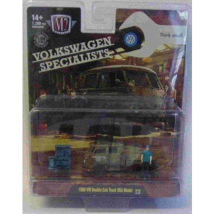 M 2 ' 1960 VW DOUBLE CAB TRUCK USA MODEL diorama