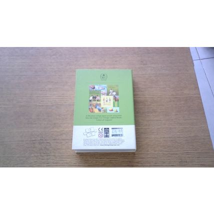 LADYBIRD BOOKS: VINTAGE COLLECTION: SPORTS Jigsaw Puzzle (256 Piece) Lagoon 2016
