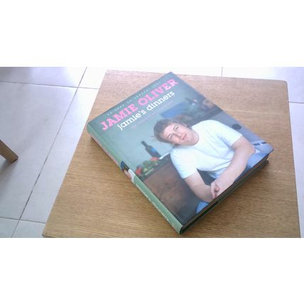 Jamie's Dinners: The Essential Cookbook. Jamie Oliver (1st Edn H/B) 2004