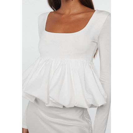White U Neck Long Sleeve Bubble Hem Top