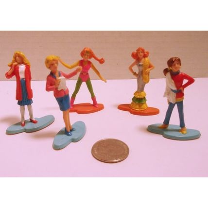 5 Miniature Barbie PVC Figures Tara Toy Co.