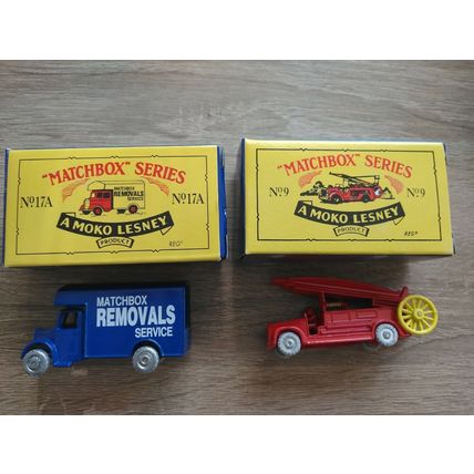 Matchbox - Recreations No9 Fire Tender & No17 Removal Truck
