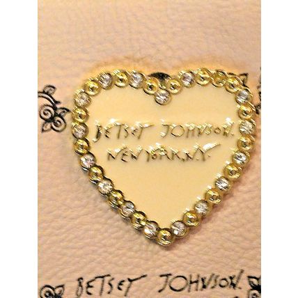 Betsey Johnson Women's Crossbody Beige White Two Tone Leather Zipper Tassle