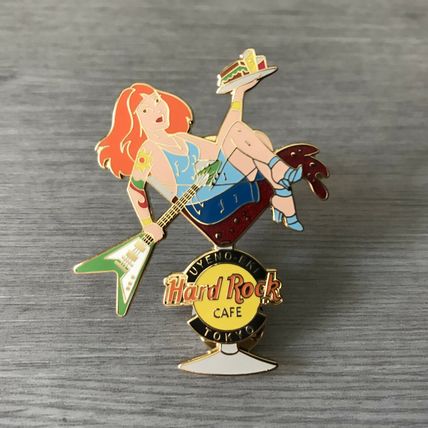 Hard Rock Cafe UYENO-EKI TOKYO 2004 Martini Glass Redhead Girl w GUITAR HRC PIN