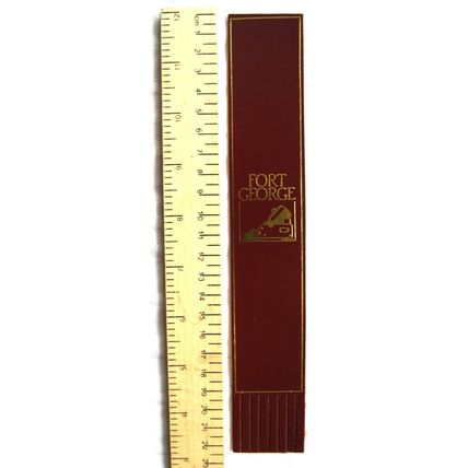 Vintage: red leather bookmark - Fort George