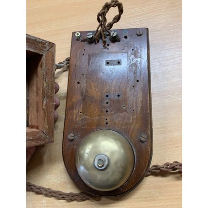 RARE* ANTIQUE OR VINTAGE W-26/4001 No.1 4-LINE INTERPHONE (P8)