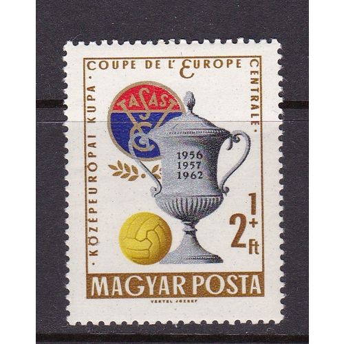 HUNGARY 1962 FOOTBALL TEAM VICTORY MNH