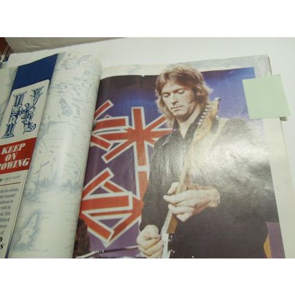 Guitar World Magazine Jeff Beck Eric Clapton Robert Johnson April 2011