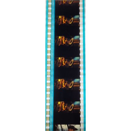 Pk GEB - L - MIX - A 012l . 1 STRIP OF 5 - 35MM FILM CELLS. ( )