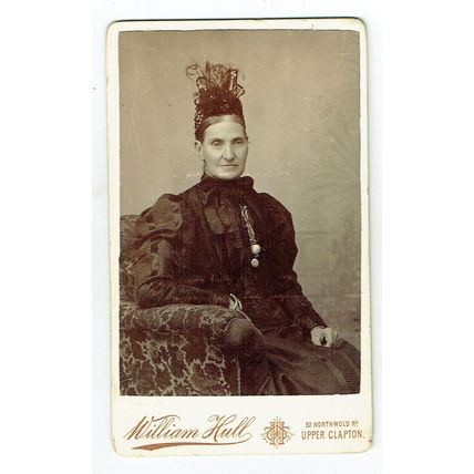 Victorian cdv photo woman wearing hat Upper Clapton photographer