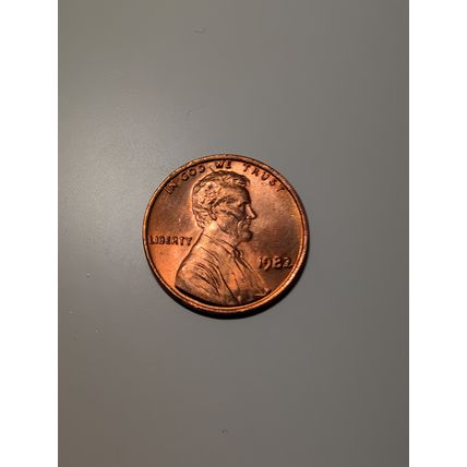 1982 Lincoln large date copper free shipping no reserve