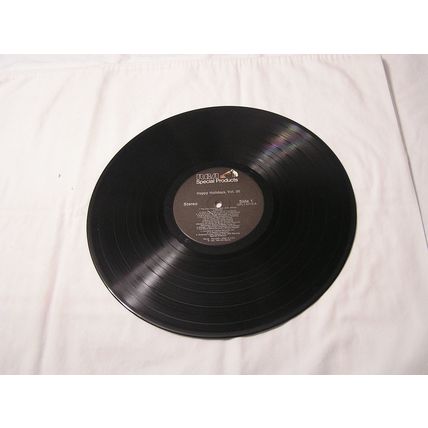 HAPPY HOLIDAY VOLUME 20 Various Artists with Elvis Presley STEREO True Valve