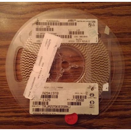 Lot of 1300 ?: AVX TAJA225K035RNJ Tantalum Capacitors :: FREE Shipping