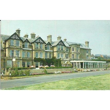 Suffolk ALDEBURGH Wentworth Hotel Postcard (Pawsey KFWP 209)