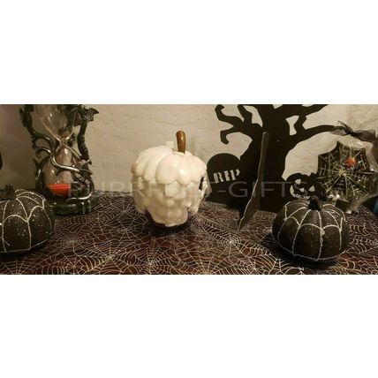 DISNEY MICKEY HALLOWEEN PARTY OOGIE BOOGIE BASH PURPLE POISON APPLE MUG CUP~NEW~