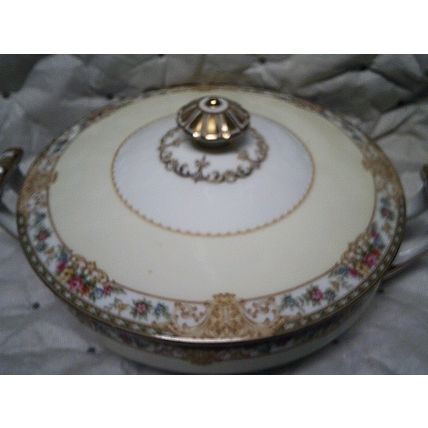 Noritake China 3907 Lambeth covered server circa 1933 discontinued vintage