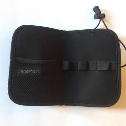 NEW Marvell 6'' x 9'' Foldout Pouch