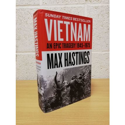 VIETNAM - An Epic Tragedy 1945-1975 - Max Hastings - 1st UK - Edition -6th Print