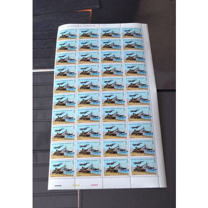 Spain stamps. 1979 Armed Forces Day MNH 1/2 sheet - left side SG 2573. (AL828)
